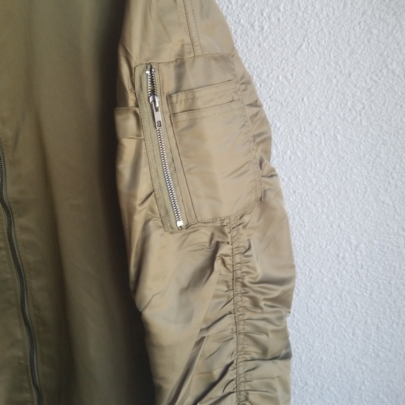 Jacket - Picture 2 of 3